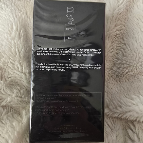 Dior Sauvage Eau de Toilette - Picture 2 of 8